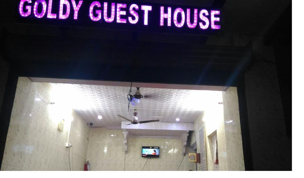 Goldy Guest House Benares Buitenkant foto
