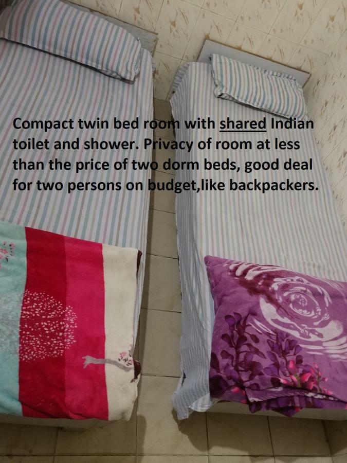 Goldy Guest House Benares Buitenkant foto